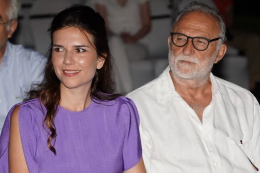 NIJE ZA ONE SA SLABIM SRCEM! Halteri Anice Lazić podigli pritisak - ŠTA ĆE NA OVO REĆI LAZAR? (FOTO)