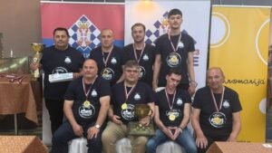 ONI SU ŠAMPIONI KUPA SVETOZARA GLIGORIĆA: Šahovski klub Gornja Jablanica i Sirmium pokorili konkurenciju i odneli prestižni pehar!
