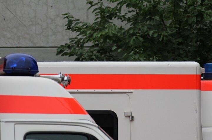PACIJENT SKOČIO SA PETOG SPRATA! Užas u bolnici u Banjaluci: Policija dojurila na lice mesta