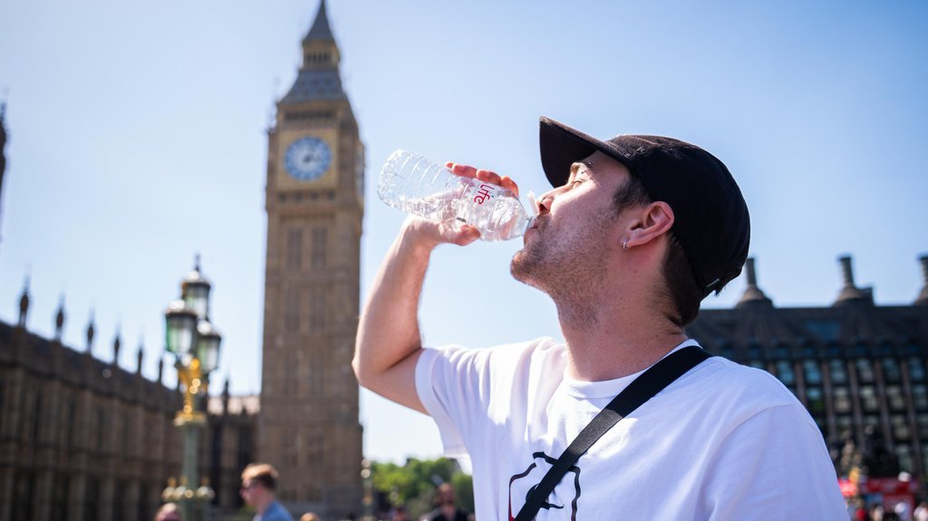 PAKAO NA OSTRVU! U Londonu zabeležen najtopliji majski dan ikada: Temperatura preko 35 stepeni