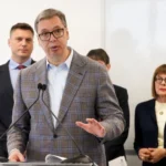 PREDSEDNIK POKAZAO PO ČEMU SE RAZLIKUJE OD PROTIVNIKA! Narode, nemaš težak izbor - DOK BLOKADERI PLANDUJU, VUČIĆ RADI PUNOM PAROM!