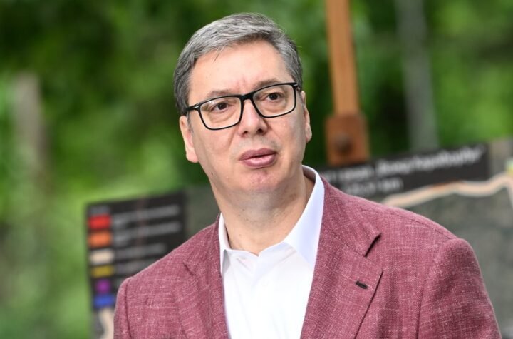 PREDSEDNIK VUČIĆ NAKON JOŠ JEDNE USPEŠNE NEDELJE: Nastavljamo da gradimo, ulažemo i povezujemo ljude i krajeve Srbije