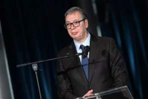 PREDSEDNIK VUČIĆ OTVORENO O BUNILU BLOKADERA: Režimi Pola Pota i Idija Amina da im pozavide!