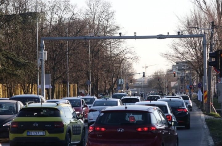 PRIPREMITE SE ZA NESNOSNE GUŽVE: AMSS poslao važno upozorenje za vozače u Srbiji