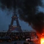 Pariz u plamenu: Navijači napravili haos, uhapšeno više od 400 ljudi, povređeni policajci (FOTO)