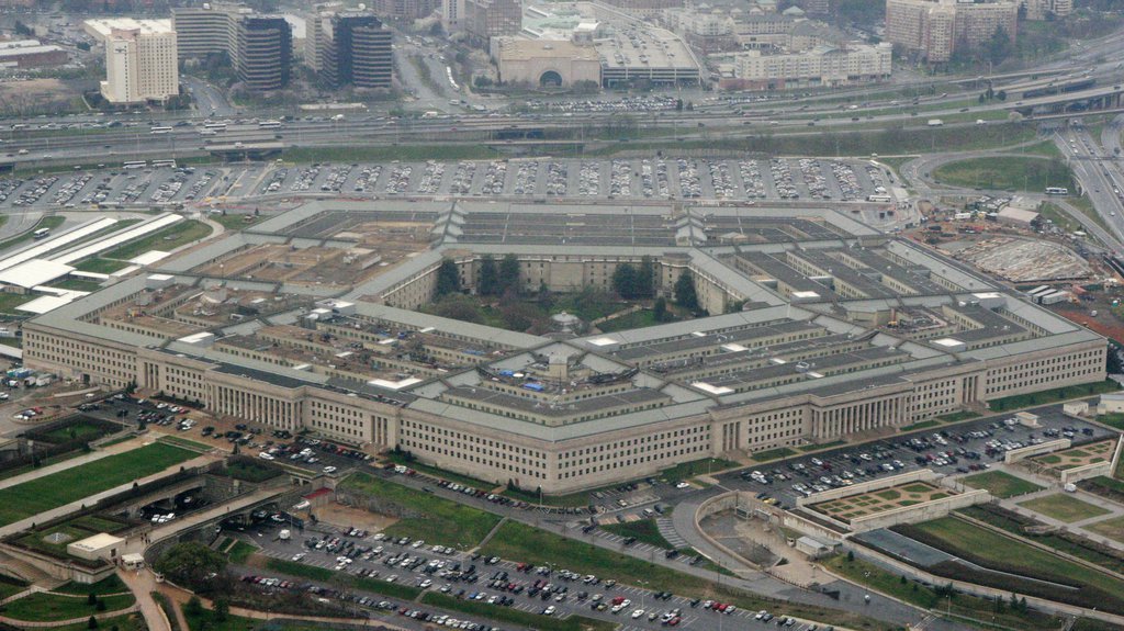 Pentagon pokrenuo operaciju 'Projekat Sloboda': SAD preuzimaju kontrolu nad Ormuskim prolazom