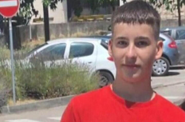 Proglašen Dan žalosti zbog ubistva Luke (19) u Drnišu: "Trebalo je da ide na matursko veče, imao je kupljeno odelo"