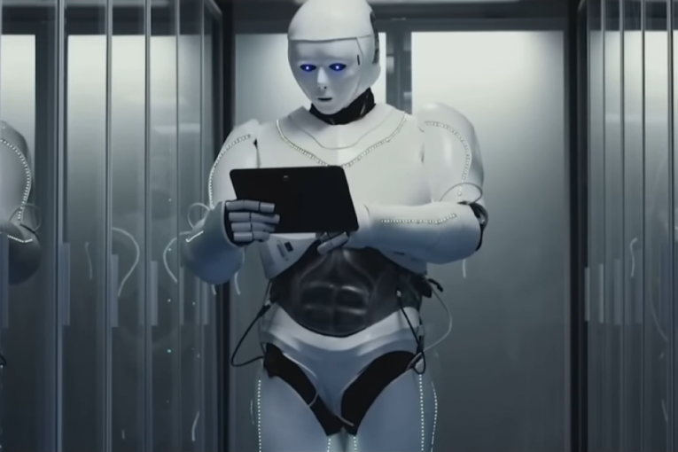 REVOLUCIJA U MEDICINI! Univerzitet u Tokiju otvorio laboratoriju u kojoj roboti sprovode eksperimente - JEDAN OD NJIH PRESEKAO I VRPCU!