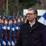 "SAMI ĆEMO DA ČUVAMO SVOJE NEBO I ZEMLJU!" Vučić poslao moćnu poruku naciji! (FOTO)