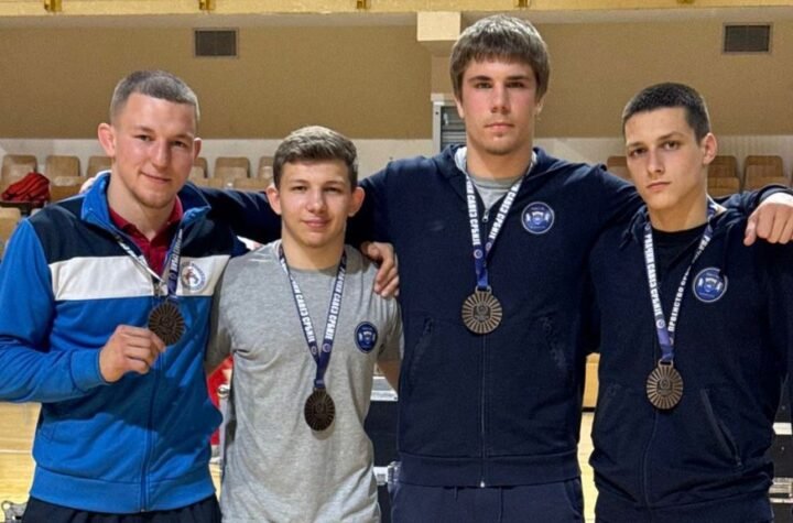 SENIORSKO PRVENSTVO DRŽAVE: Hrabri nastup mladih rvača Torlaka krunisan sa ČETIRI MEDALJE