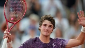 ŠOK ZA ŠOKOM: Novak izgubio od tinejdžera, pa saznao najgoru moguću vest pred London!
