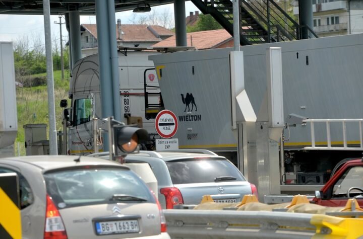 STANJE NA PUTEVIMA: Ako krećete na put, imamo odlične vesti sa graničnih prelaza i naplatnih rampi!