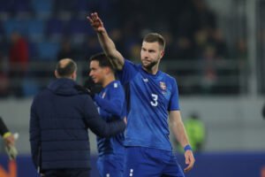 STRAHINJA PAVLOVIĆ NAPUŠTA MILAN? Srbin pred vratima engleskog velikana!
