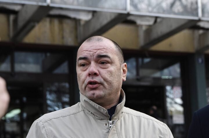 SVI PROTIV SVIH! Nastavlja se rat među blokaderima (FOTO)