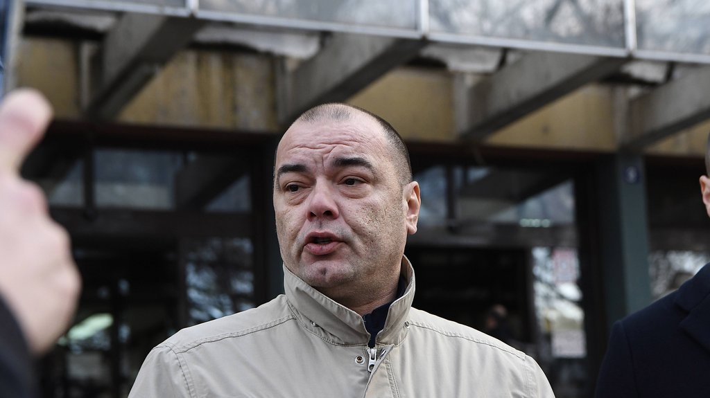 SVI PROTIV SVIH! Nastavlja se rat među blokaderima (FOTO)