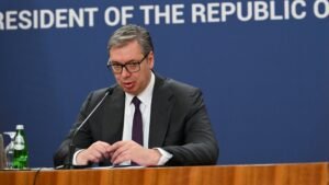 VUČIĆ NAJAVIO ŽESTOK UDAR NA KORUPCIJU U REDOVIMA BEZBEDNOSNIH SLUŽBI! Čistka u policiji i vojsci, nema više mesta za one koji čuvaju kriminalce