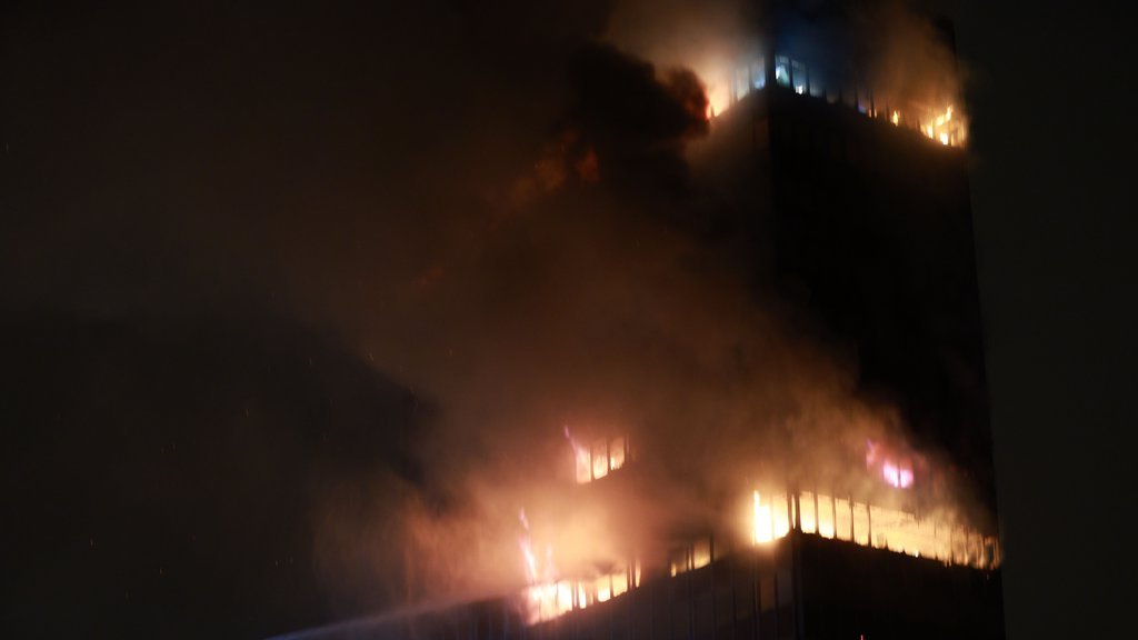 Veliki požar u Zagrebu: Nebo je naglo promenilo boju...