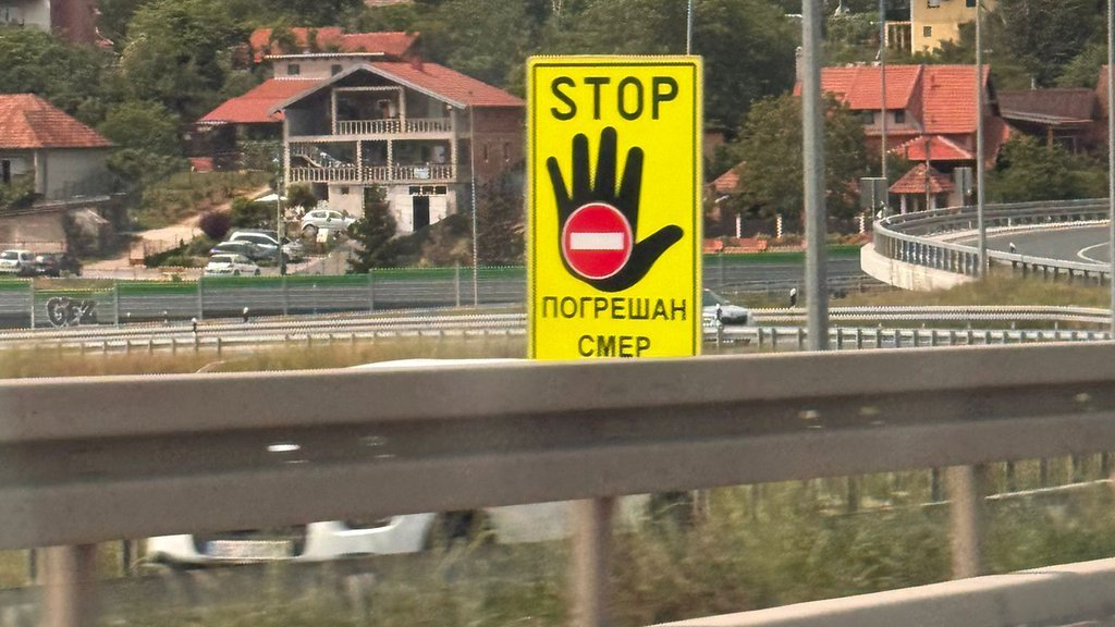 Vozači sve bahatiji: Novi ŠOK SNIMAK sa auto-puta