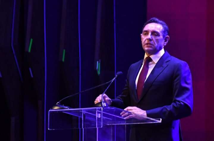 Vulin: Čestitam predsedniku Vučiću, orden je dokaz da Srbiju poštuju slobodne zemlje
