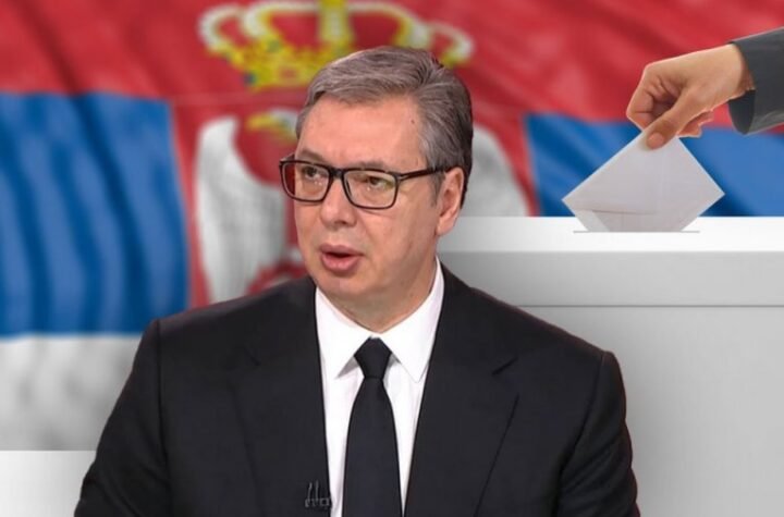 "ZADATAK NAM JE DA SAČUVAMO SLOBODARSKU SRBIJU KOJA IDE NAPRED!" Vučić se oglasio jakom porukom! (FOTO)