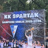 'NJIMA NA ČAST, OČEKIVAO SAM DA ĆE SE DESITI NA LJUDSKI NAČIN' Branko Lazić razočaran ljudima i odlaskom iz Zvezde