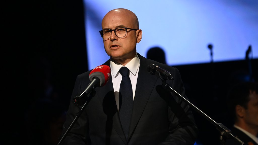 'OPET STE LAGALI ZA MEDALJU' Lider SNS Vučević reagovao na nove dokaze VJT! Raspalio po lažima blokadera o ZVUČNOM TOPU: Spremni su da gaze preko živo