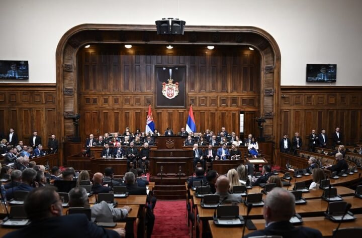 Ana Brnabić sazvala posebnu sednicu Skupštine za danas: Predsednik Vrhovnog suda polaže zakletvu