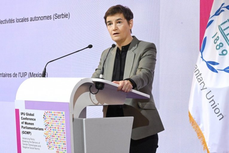 BIA UPOZORILA VUČIĆA DA NE IDE U CRNU GORU: Ana Brnabić se obraća naciji