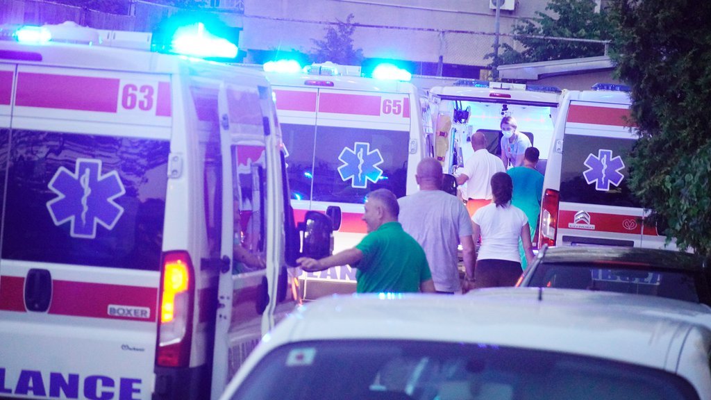 Burna noć u Beogradu: Hitna pomoć imala pune ruke posla, evo kome je bila potrebna pomoć