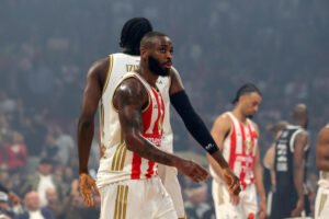 Crvena zvezda ozvaničila zamenu za Kodija! Pored mnogo izdašnijih ponuda izabrao crveno-bele (Foto)