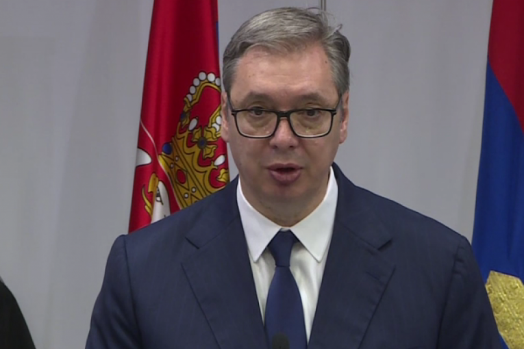 DIREKTNA PORUKA IZ BEOGRADA: Vučić NEĆE predstavnike vlasti Crne Gore na dočeku i ispraćaju u Tivtu!