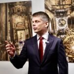 Gujon u Cirihu otvorio izložbu “Ugroženi i zaboravljeni ljudi“