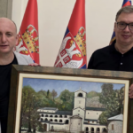 I LIDER DNP MILAN KNEŽEVIĆ SA NEKOLIKO DESETINA SRBA SUTRA NA SKUPU U BEOGRADU! Već došao u Srbiju i Vučića obradovao lepim poklonom! (FOTO)