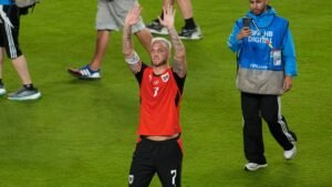 MARKO ARNAUTOVIĆ JEDNIM POTEZOM ODUŠEVIO CELU NACIJU! Srbija će ovo zapamtiti: Nije zaboravio ko je i odakle je, pre pisanja istorije uradio je OVO (V