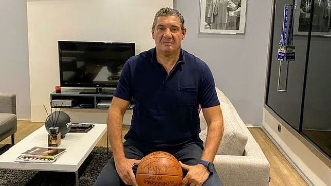 MIŠKO RAŽNATOVIĆ OTVORENO O ZVEZDINOM KOŠARKAŠU! Najavio veliki preokret posle teške godine: Naredna sezona biće potpuno drugačija! (FOTO)