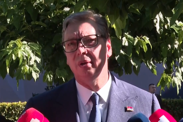 "MNOGI ŽELE DA POKAŽU DA SU BLISKI, ALI PREKO NAŠE GRBAČE!" Vučić: ANB organizovao napade na SRB preko medija!