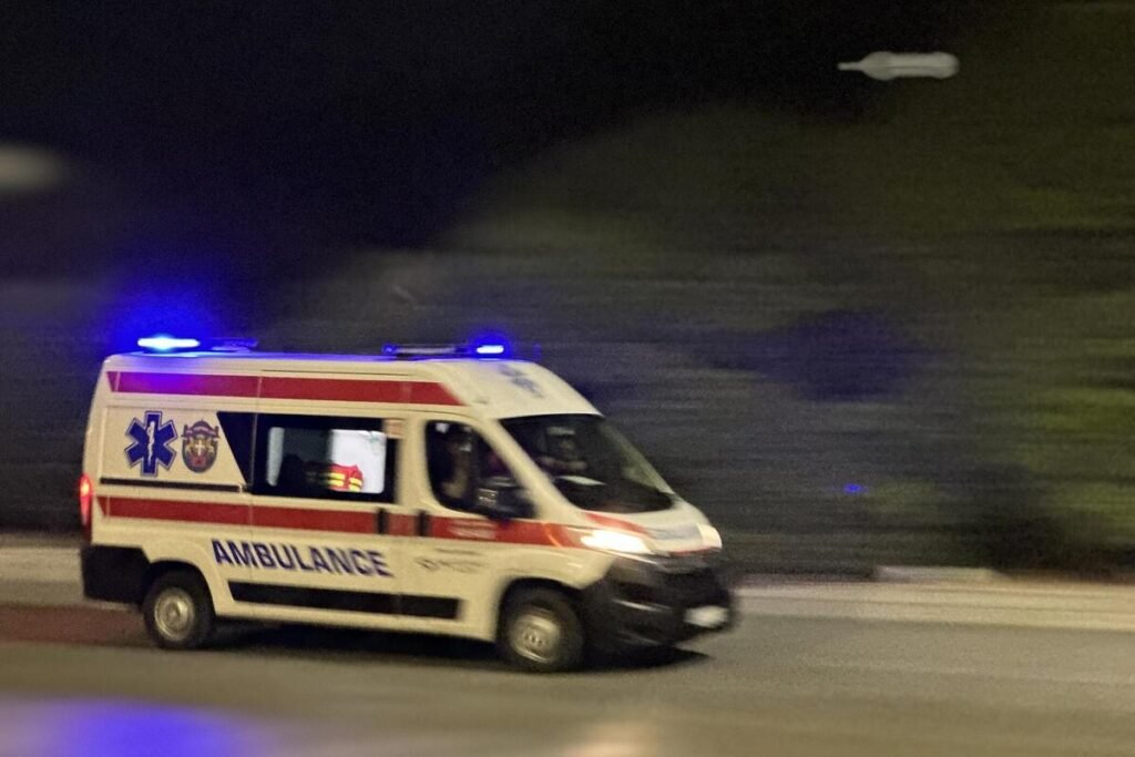 Nesreća u Novom Sadu: Autobus udario biciklistu (FOTO)