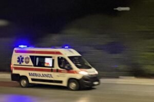 Nesreća u Novom Sadu: Autobus udario biciklistu (FOTO)