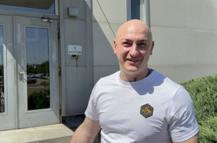 "ONA JE NEVIĐENA KOMPLEKSAŠICA" Desingerica brutalno OPLEO po Mariji Šerifović, pa spomenuo i njenu pobedu na Evroviziji!