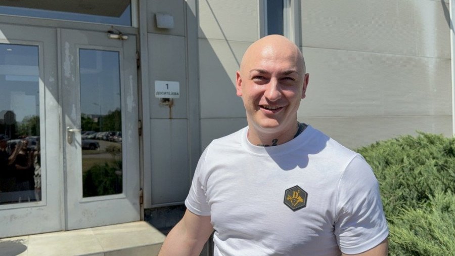 "ONA JE NEVIĐENA KOMPLEKSAŠICA" Desingerica brutalno OPLEO po Mariji Šerifović, pa spomenuo i njenu pobedu na Evroviziji!