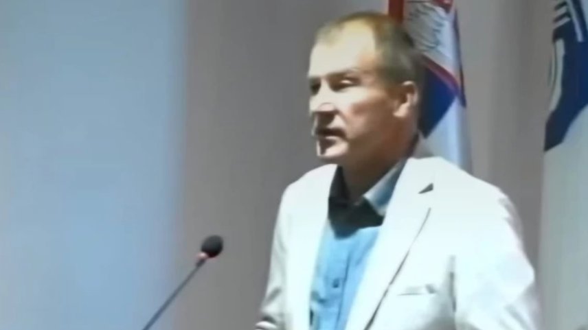 OPOZICIJA SPINUJE DA SNIMAK NE POSTOJI, A TO JE LAŽ! Ovo je izjava Ane Rajčić, načelnice Opštinske uprave u Trsteniku na koju je NASRNUO Bojan Petrovi