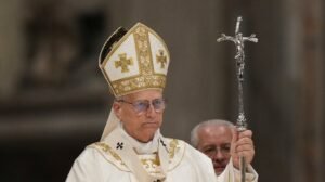 PAPA SLETEO U ŠPANIJU: Lav XIV započeo sedmodnevnu posetu, sastaće se sa žrtvama zlostavljanja katoličkih sveštenika!