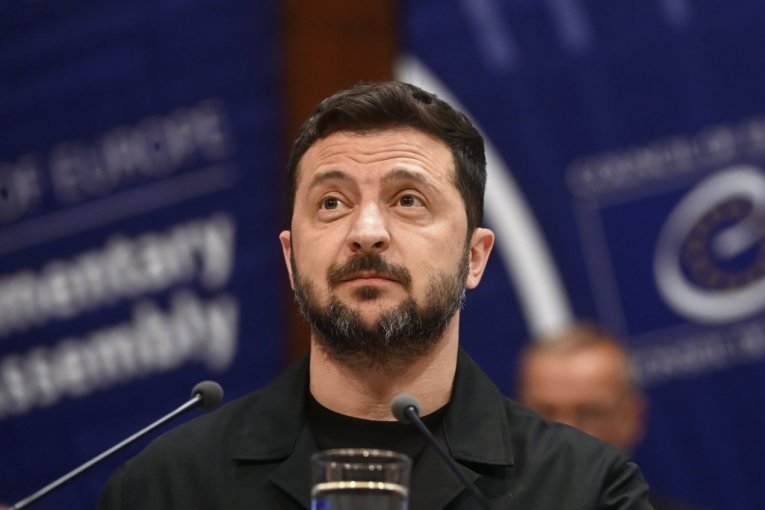 PROGLEDALI IM KROZ PRSTE: Ukrajinci nisu ispunili ključni uslov, a dobijaju čak 700 MILIONA DOLARA