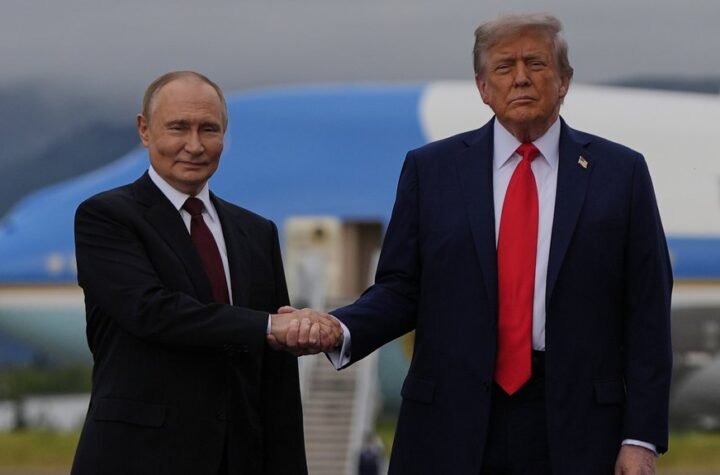 RAZGOVARALI PUTIN I TRAMP: Predsednik Rusije američkom kolegi čestitao 80. rođendan