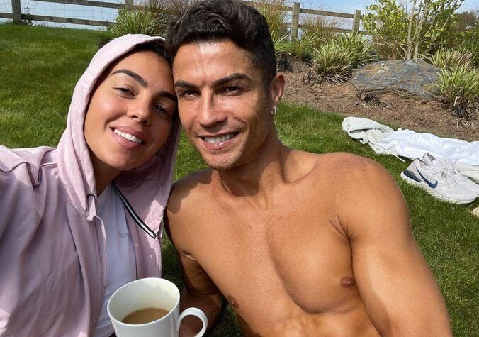 Ronaldo čitavo bogatstvo dao ženama koje su rodile i nestale: Georgini plaća 100.000 evra mesečno, a evo šta zahteva zauzvrat