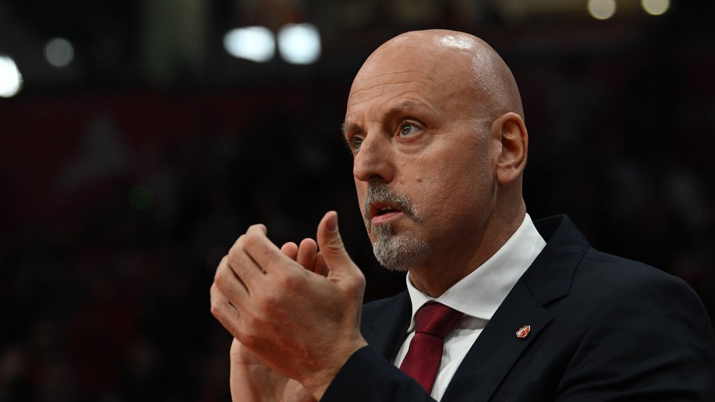 SAŠA OBRADOVIĆ DOŠAO U NOVI KLUB PA SE OGLASIO Imresioniran sam vizijom i visokim ambicijama