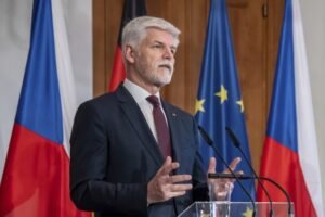 SKANDAL U ČEŠKOJ PRED NATO SAMIT: Ne smiruje se na relaciji predsednik-premijer, Pavel podneo ŽALBU Ustavnom sudu
