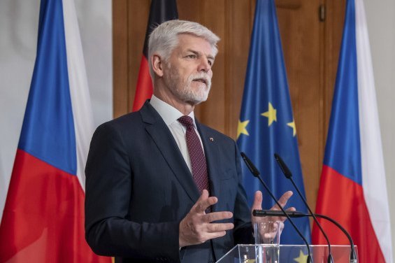 SKANDAL U ČEŠKOJ PRED NATO SAMIT: Ne smiruje se na relaciji predsednik-premijer, Pavel podneo ŽALBU Ustavnom sudu