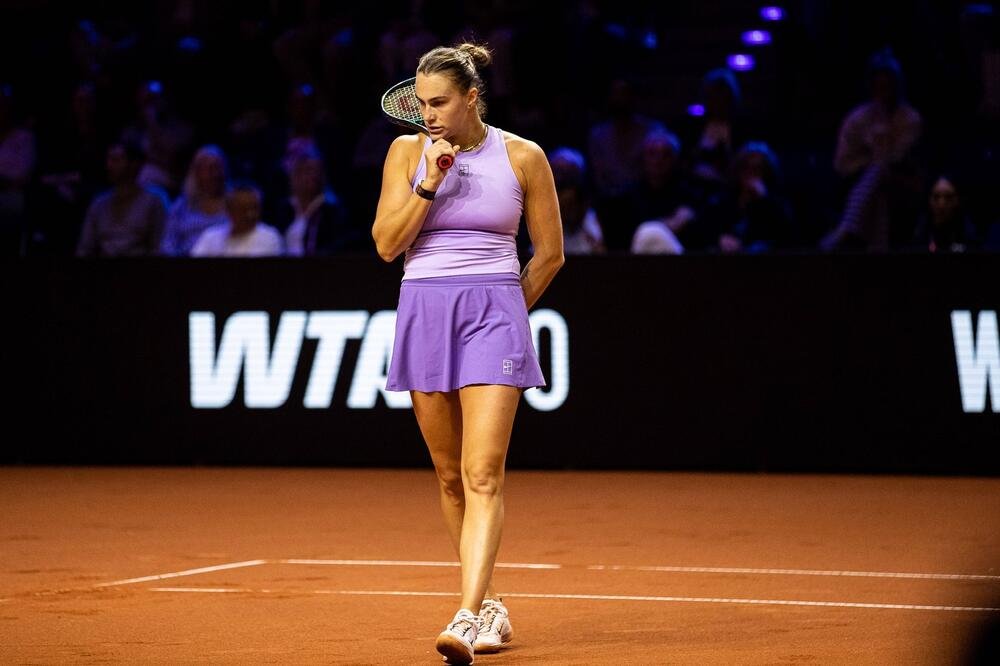 Šok na Rolan Garosu - Šnajder izbacila Sabalenku: "Želim da napustim tenis..."