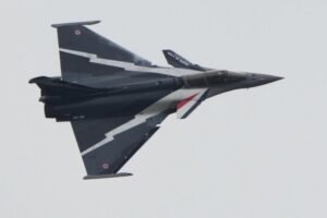 TIČU SE "RAFALA!" Na Sajmu naoražanja u Parizu potpisani važni ugovori između Srbije i francuskih kompanija!